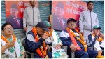 वीरगञ्जमा 'चियाको चुस्की' लिदै पूर्वप्रधानमन्त्री प्रचण्ड