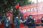 ज्ञानेन्द्र शाहलाई भेटेको हल्लाको प्रचण्डद्वारा खण्डन