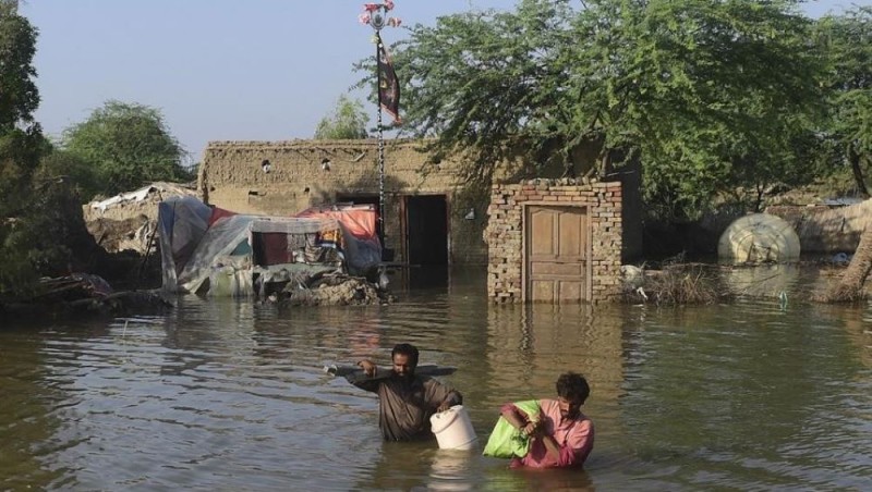 पाकिस्तानमा भारी वर्षाका कारण १४३ जनाको मृत्यु