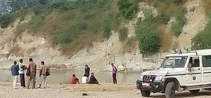 नुहाउने क्रममा डुबेका दुई जना बालकको शव फेला