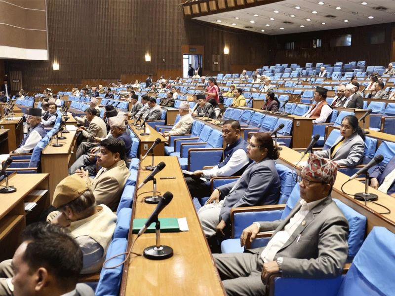 सरकारले भूमिसम्बन्धी अध्यादेश तत्काल अघि नबढाउने